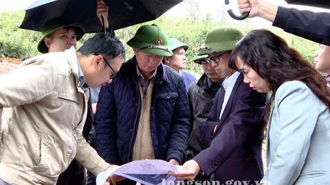 Đồng chí Đinh Hữu Học, Phó Chủ tịch Thường trực UBND tỉnh thị sát phục vụ thẩm định chủ trương đầu tư một số dự án đầu tư công