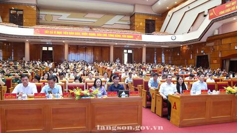 Hội nghị toàn quốc nghiên cứu, học tập, quán triệt và triển khai thực hiện Nghị quyết hội nghị lần thứ hai Ban Chấp hành Trung ương Đảng khóa XIV