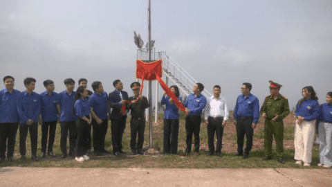 Chi đoàn Sở Xây dựng phối hợp tổ chức Chương trình Tháng Ba biên giới, chào mừng 95 năm ngày thành lập Đoàn 26/3 năm 2026 tại xã Kiên Mộc